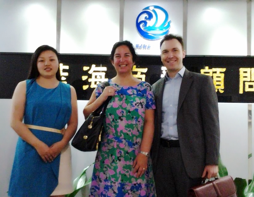 刘董会见英国离岸信托基金主席 Dr. C. Tina一行.jpg